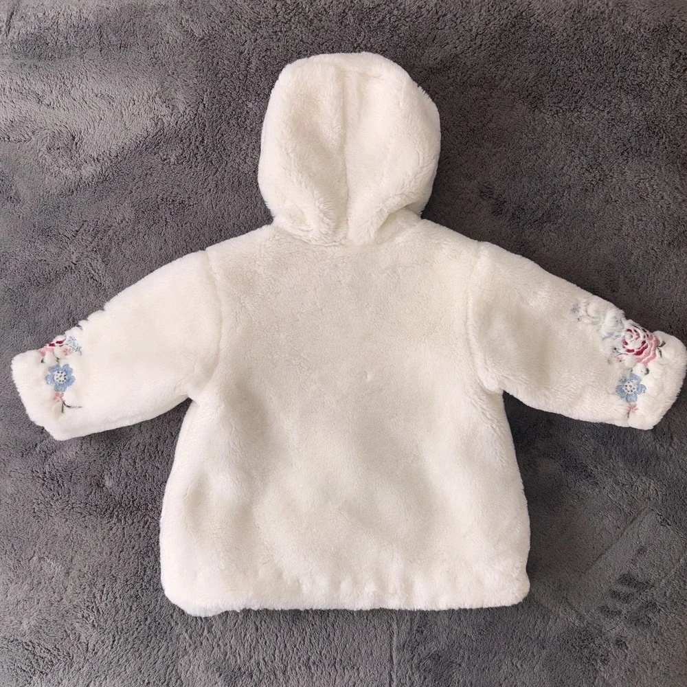 Baby Gap Faux Fur Coat Jacket‎ 18-24 Mos Ivory Lined Embroidered Winter Holiday